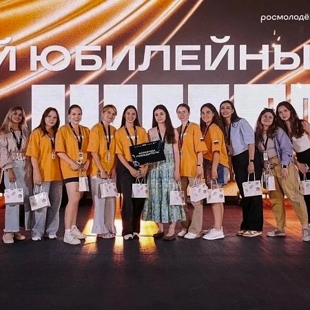 Подкасты, медиа и федеральные форумы: как первокурсники МИДиС побеждают на всероссийских конкурсах