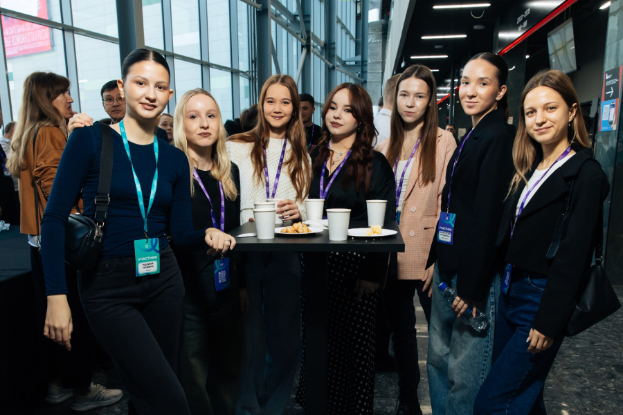 «Бизнес-Фест»: как наши студенты смогли пообщаться с гуру маркетинга