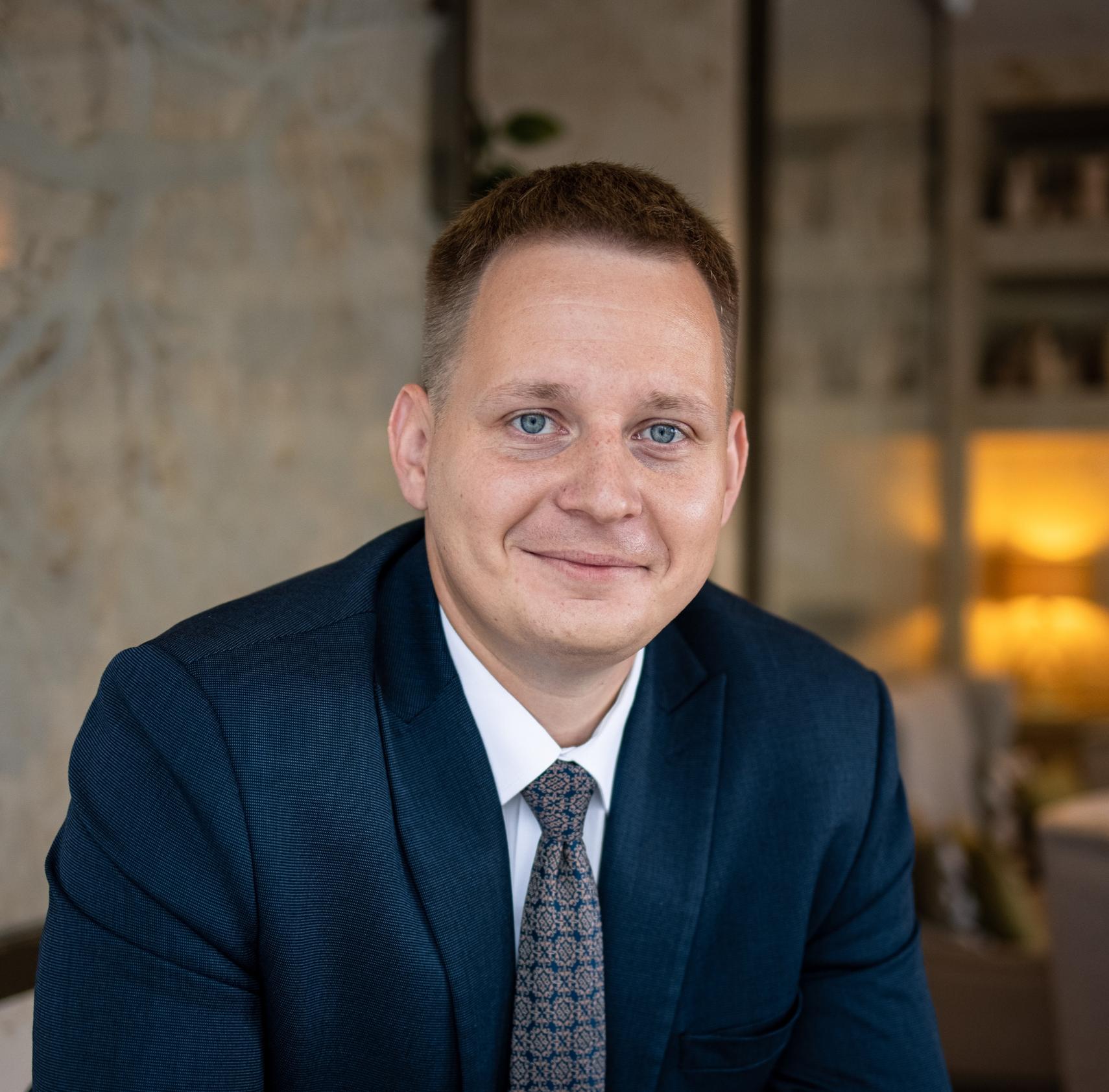 Пустозеров 