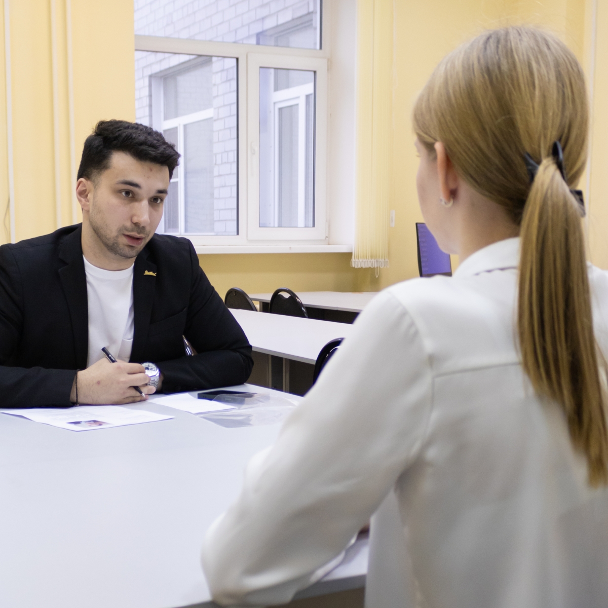 Интересно, сколько студентов будет работать в Radisson Blu Olympiyskiy Moscow летом-2026