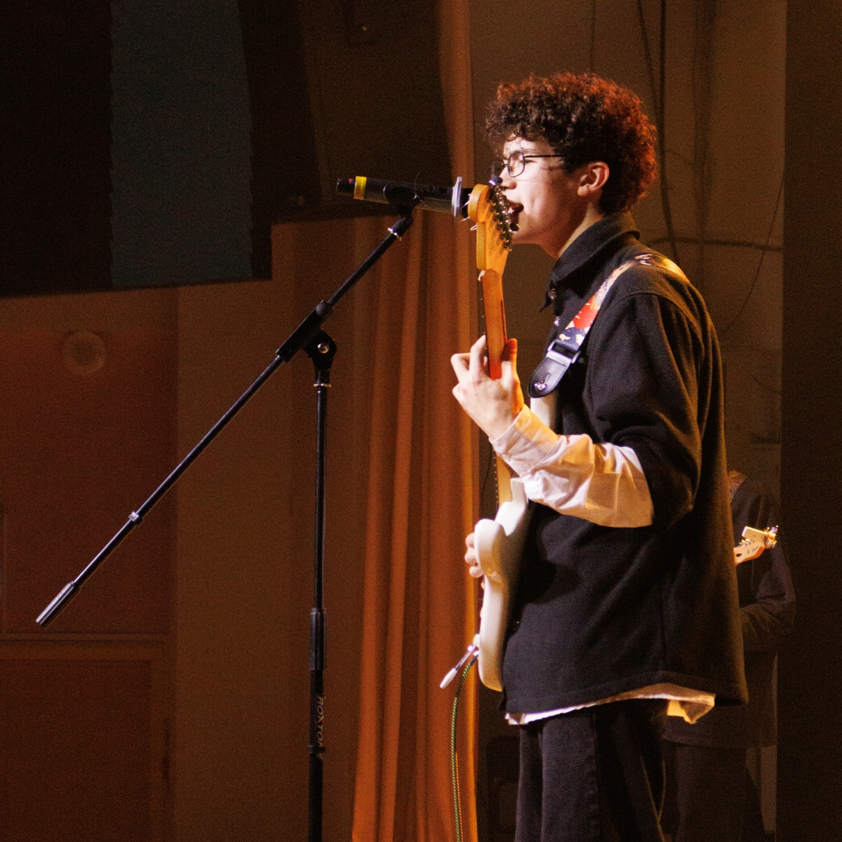 Чьи таланты сияют ярче?