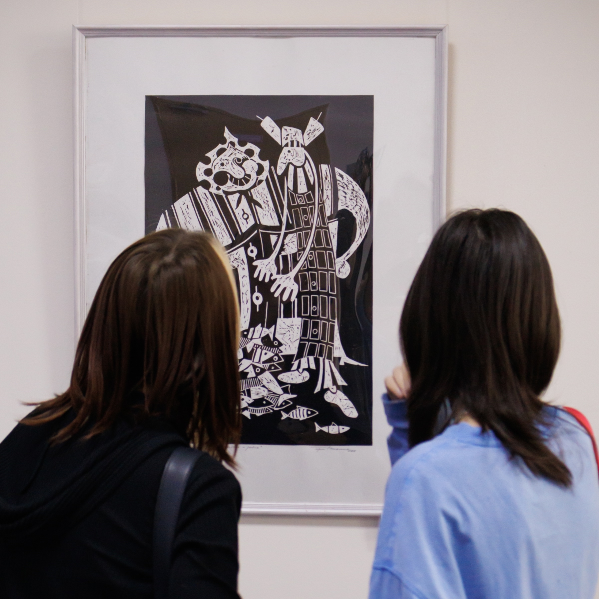 А оливье у нас на стенах…