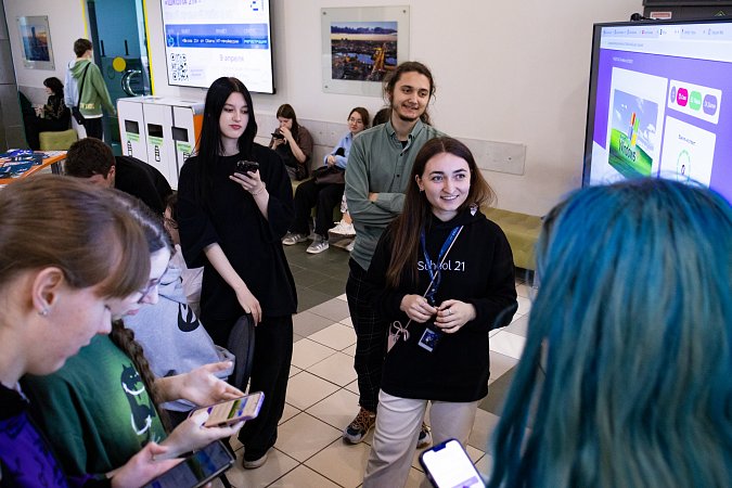 Дружба МИДиС со «Школой21» продолжается