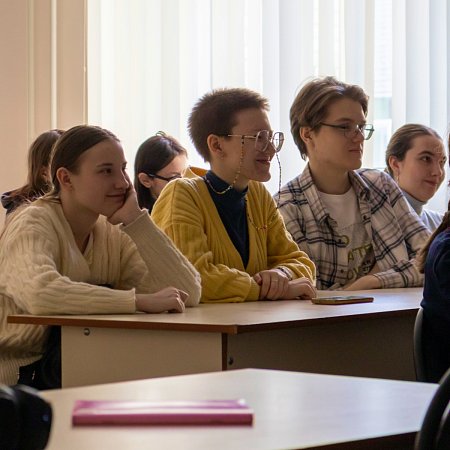 Где брать силы и смысл для творчества: студенты-аниматоры МИДиС встретились с режиссёром Анной Абалмазовой