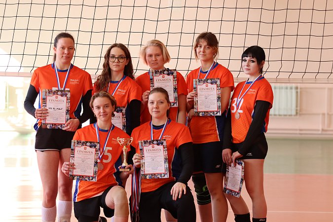 У МИДиС по волейболу 3 место!