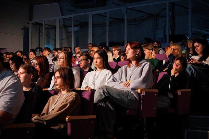 Вот теперь вы точно студенты МИДиС!