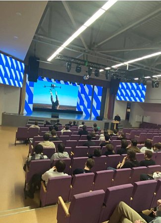 Проведен урок Мужества в рамках празднования Дня защитника отечества со студентами ВО 1-3 курсов.