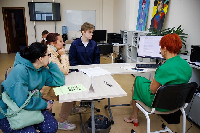 Абитуриенты МИДиС! С каждым днём всё меньше мест