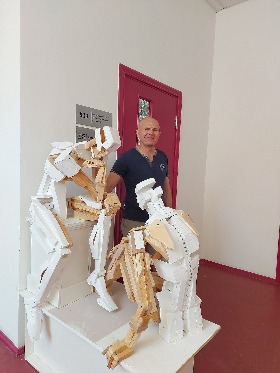 И снова призёры Russian Art Week: поздравляем преподавателя МИДиС Валерия Банникова