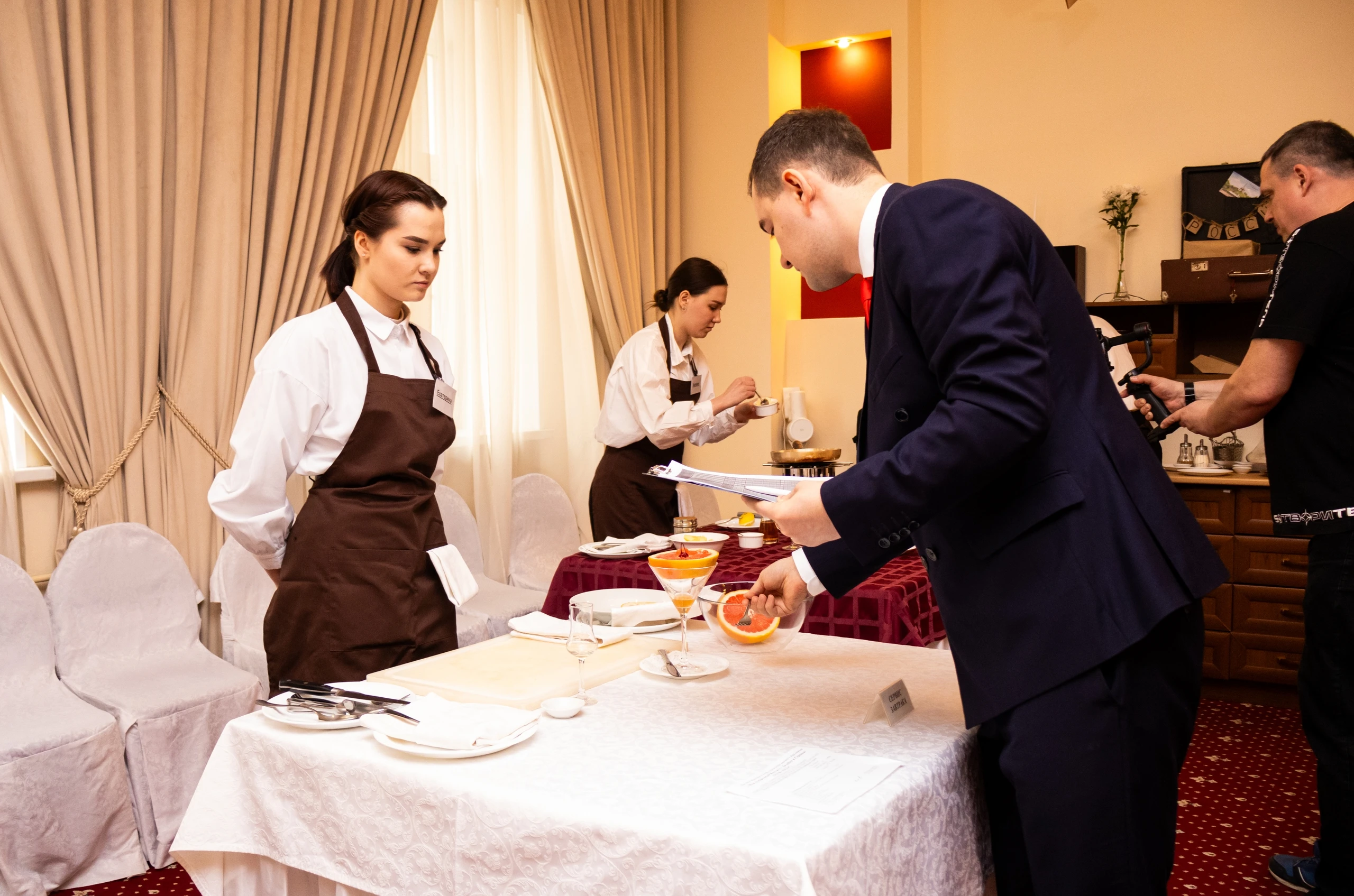 Всё о ресторанном и гостиничном бизнесе: от обучения до карьеры – МИДиС