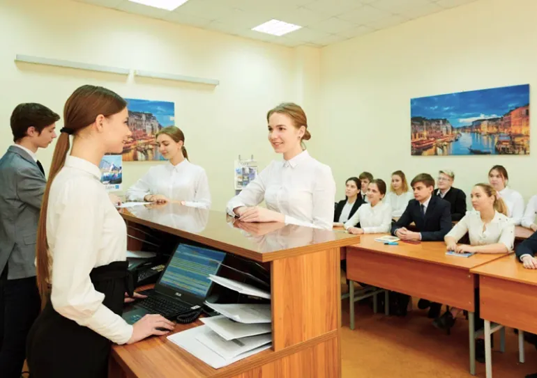 Учебный офис службы приема и размещения (СПИР)